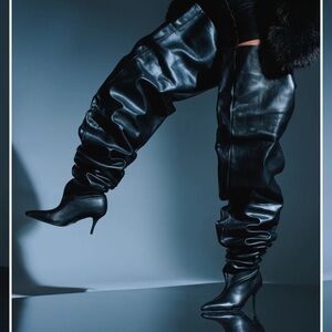 Sleek Black Heeled Boots for Women